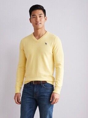 NWT Abercrombie  & Fitch XL Casual Y2K Preppy Butter Yellow Muscle Knit Sweater